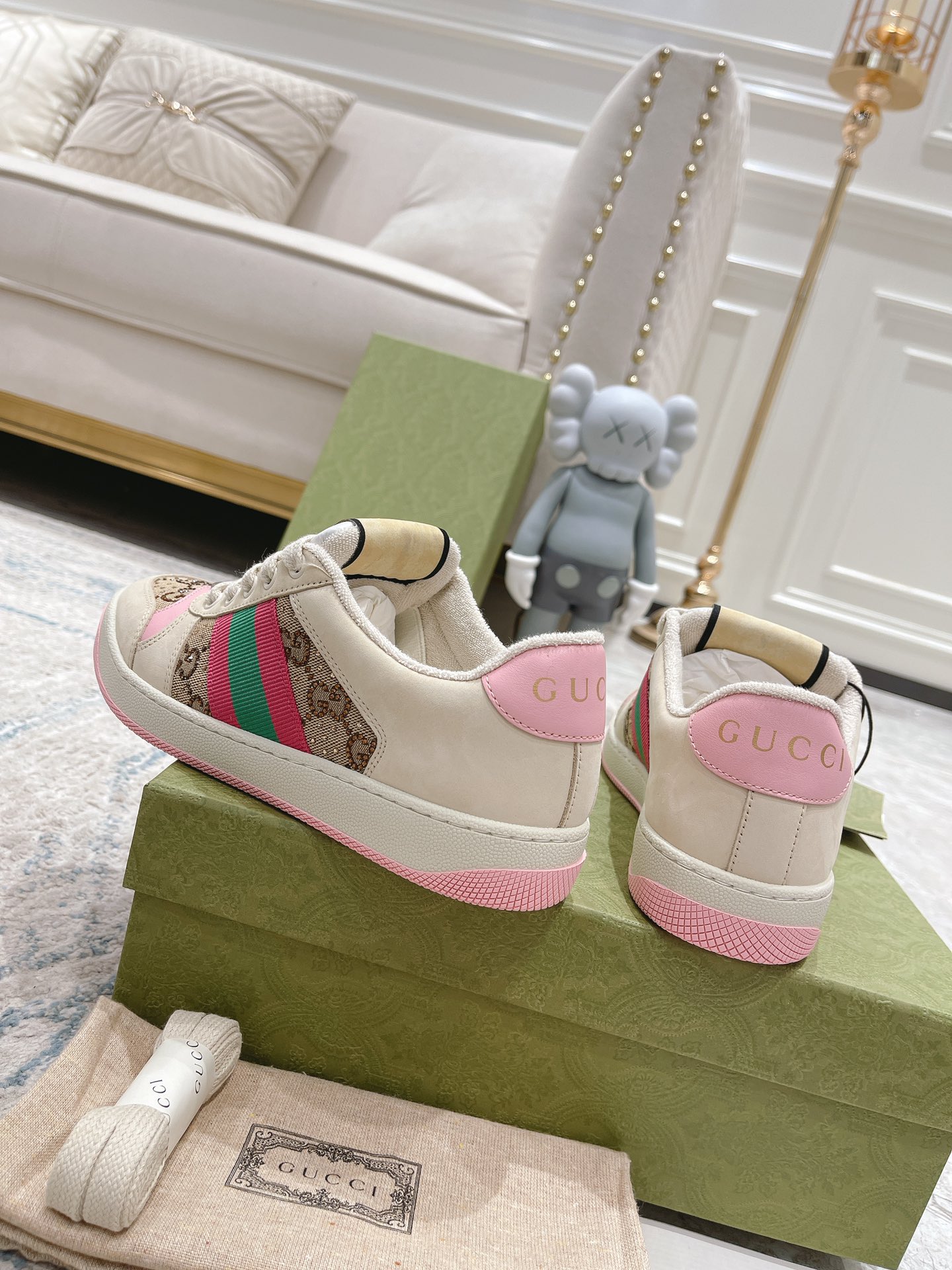 Women's high heels
